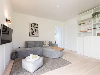 Gemütliche Sofa und TV-Ecke