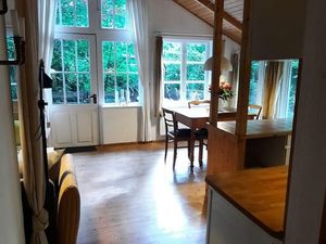 305374-Ferienhaus-6-Westerstede-300x225-2