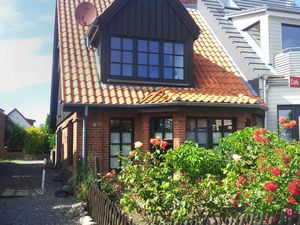 23677462-Ferienhaus-4-Westfehmarn-300x225-0