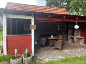 23557309-Ferienhaus-5-Westoverledingen-300x225-4