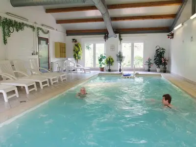 Ferienhaus für 4 Personen (44 m²) in Westoverledingen 1/10