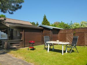 23067329-Ferienhaus-4-Wiek auf Rügen-300x225-3