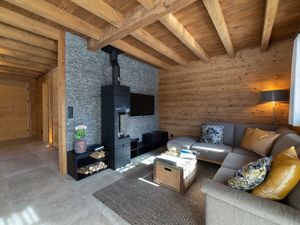 24000340-Ferienhaus-6-Wildhaus-300x225-1