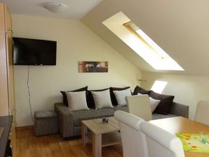 23485136-Ferienhaus-6-Willingen (Upland)-300x225-3