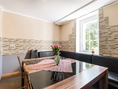 DiningRoom