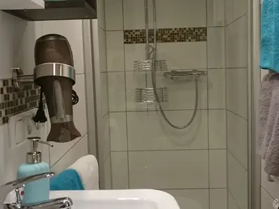 FH Ella Appartement UG Bad