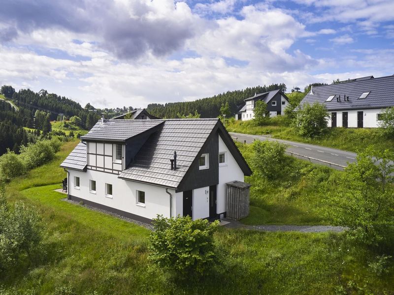 238223-Ferienhaus-12-Winterberg-800x600-0