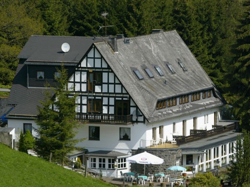 19341437-Ferienhaus-40-Winterberg-800x600-0