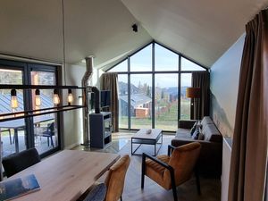 23392016-Ferienhaus-4-Winterberg-300x225-4