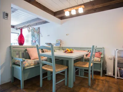 DiningRoom