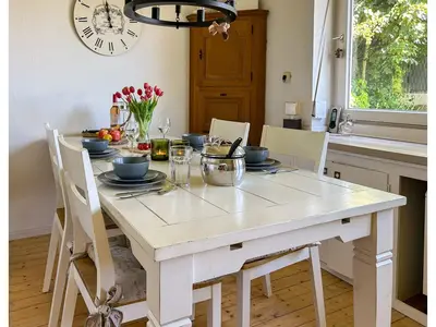 DiningRoom