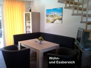 22428447-Ferienhaus-4-Wismar-300x225-1