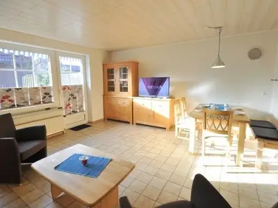 Ferienhaus für 4 Personen (75 m²) in Wittmund 1/10