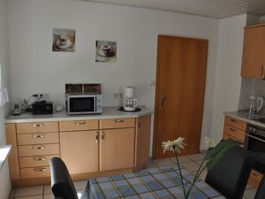 22665845-Ferienhaus-4-Witzenhausen-300x225-3