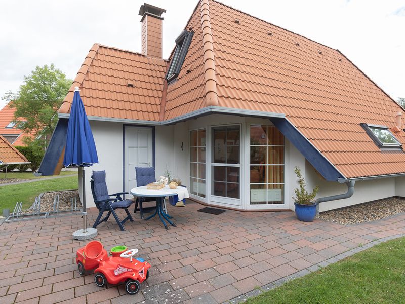 23556479-Ferienhaus-6-Wremen-800x600-0