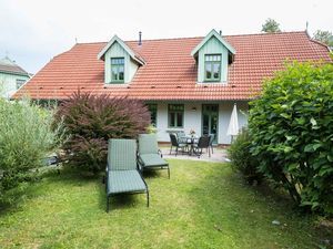 24038929-Ferienhaus-4-Wustrow (Ostseebad)-300x225-1