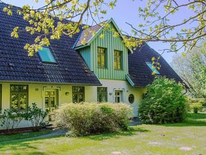 24038915-Ferienhaus-5-Wustrow (Ostseebad)-300x225-2