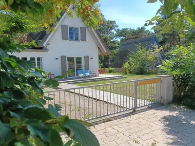 Ferienhaus für 4 Personen (94 m²) in Wustrow (Ostseebad) 1/10