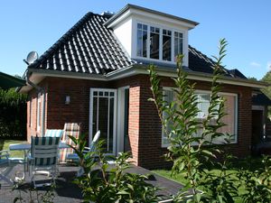 23882874-Ferienhaus-4-Wyk auf Föhr-300x225-2