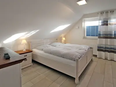 gemütliches Doppelbett