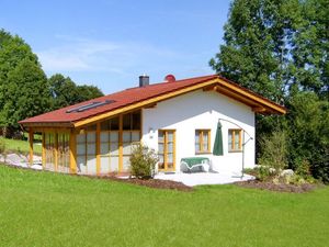 22663173-Ferienhaus-4-Zachenberg-300x225-1