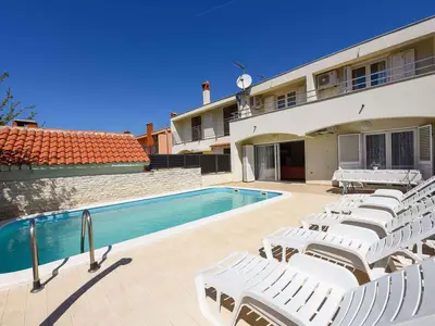 Ferienhaus für 8 Personen (140 m²) in Zadar 3/10
