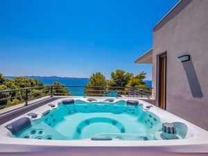 23823328-Ferienhaus-12-Zadar-300x225-1