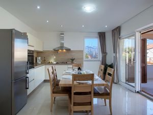 23949714-Ferienhaus-10-Zadar-300x225-3