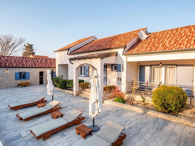 23950034-Ferienhaus-5-Zadar-800x600-2