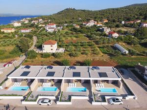 23949756-Ferienhaus-6-Zadar-300x225-4