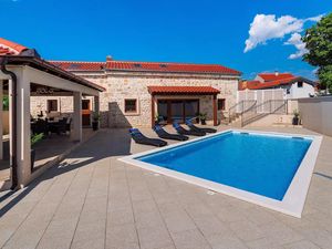 23949882-Ferienhaus-10-Zadar-300x225-5