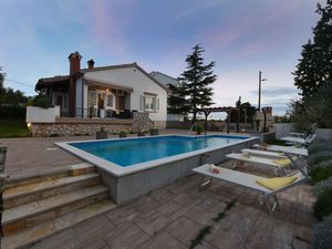 22690311-Ferienhaus-8-Zadar-300x225-3