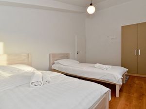 Ferienhaus für 8 Personen (150 m&sup2;) in Zadar