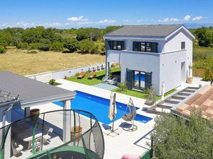 Ferienhaus für 8 Personen (175 m&sup2;) in Zadar