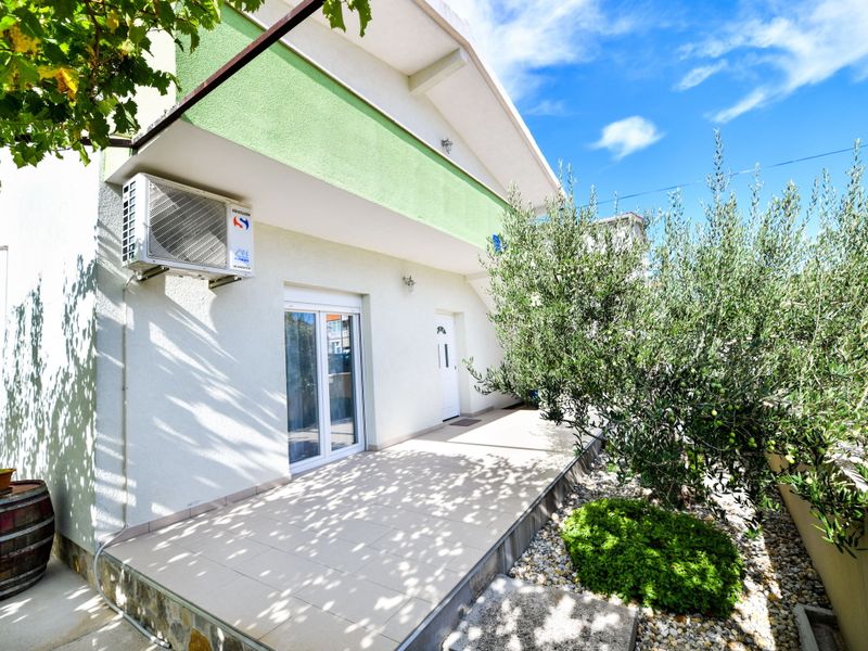 23842219-Ferienhaus-8-Zadar-800x600-2