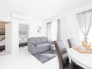 23675137-Ferienhaus-10-Zadar-300x225-4