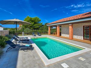 23978690-Ferienhaus-10-Zadar-300x225-2