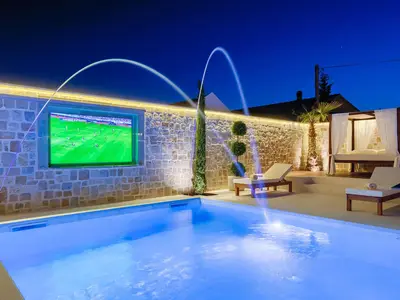 pool