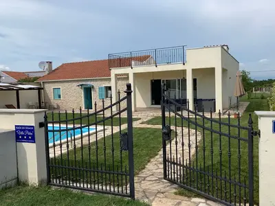 ExteriorSummer