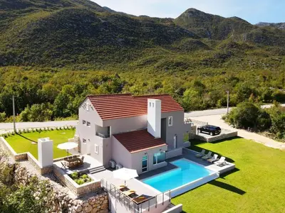 Ferienhaus für 8 Personen in Zagvozd 1/10