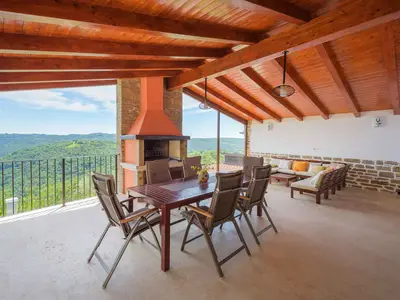 Ferienhaus für 7 Personen (220 m²) in Zamask 6/10