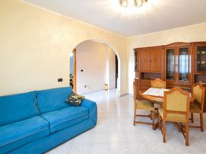 23753115-Ferienhaus-6-Zambrone-300x225-2