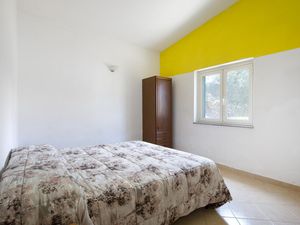 23744989-Ferienhaus-6-Zambrone-300x225-4