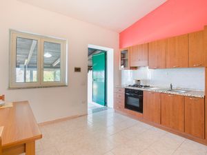 23745026-Ferienhaus-4-Zambrone-300x225-2