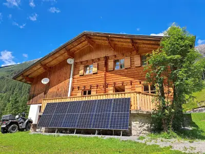 Alpenlodge Südansicht