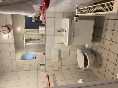 Badezimmer EG