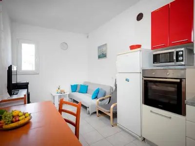 Ferienhaus für 11 Personen in Zastražišće 7/10