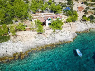 Ferienhaus für 7 Personen in Zastražišće 4/10