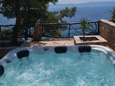Ferienhaus für 7 Personen in Zastražišće 9/10