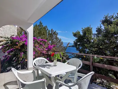 Ferienhaus für 7 Personen (61 m²) in Zastražišće 1/10